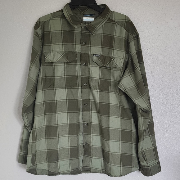 COLUMBIA SPORTWEAR PLAID LONG SLEEVE SHIRT/ L - Picture 1 of 14